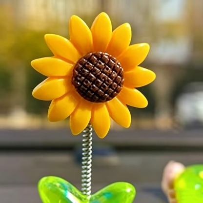 Spring Wobbly Flower Car Dashboard Ornament Interior Decor